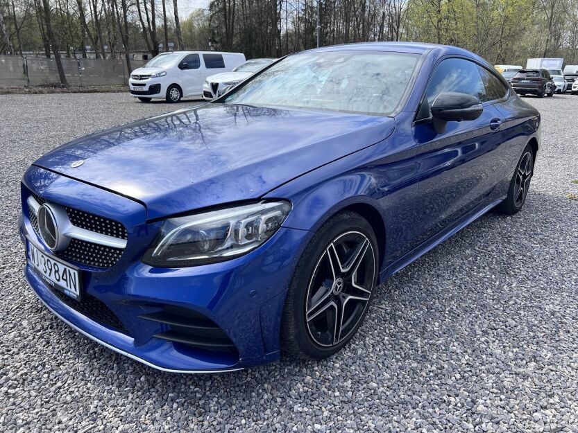 MERCEDES-BENZ C Klasa Coupe [C 205] C 300 190kW/258KM  9G-TRONIC  AMG