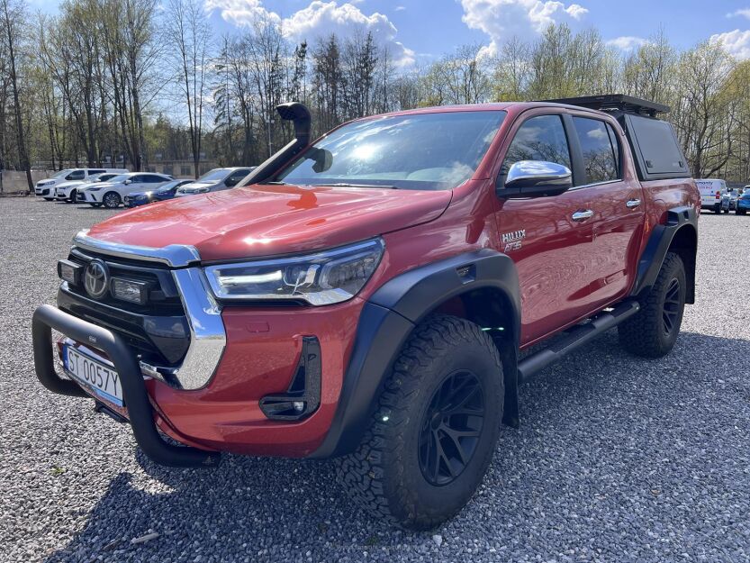 Toyota HiLux  2.8 D-4D 150kW/204KM Double Cab 6AT SR5 4x4