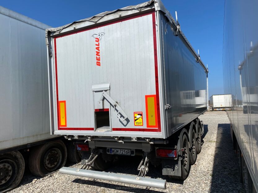 Benalu AgriLiner 88 H220  48m3