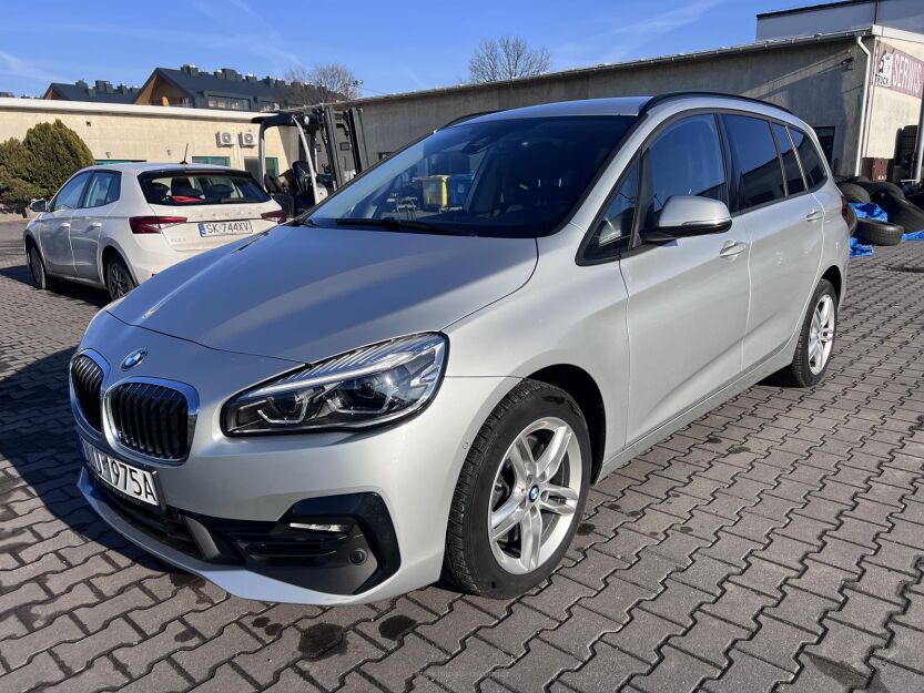 BMW Seria 2 Gran Tourer 218d GT xDrive Sport Line